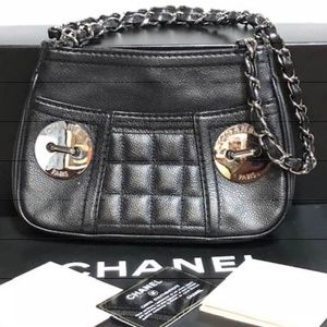 Chanel Sac Pochette Authentic & Rare Leather Bag